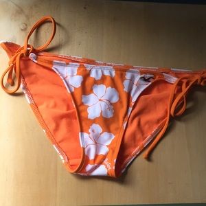 Hollister XS swim bottoms